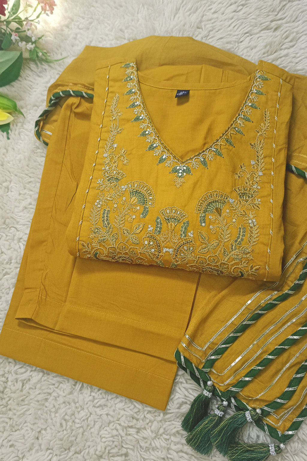 Anarkali Kurta Pant & Dupatta Set